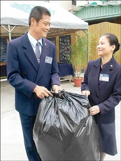 遇上慈濟 陳春寶打人變助人