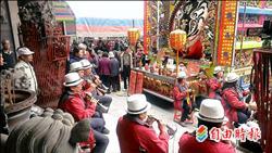 開漳聖王生 6百多斤神豬獻祭