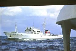 日艦越界驅趕 漁民要政府硬起來