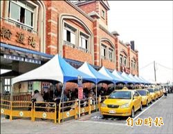 春節景點交管 計程車全天加收50元