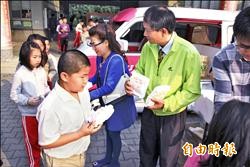 「暗」中動手 南投名崗國小7龍柏遭盜