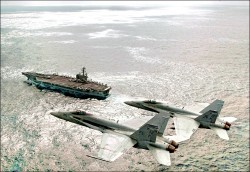 南海仲裁公布 美航艦巡弋南海