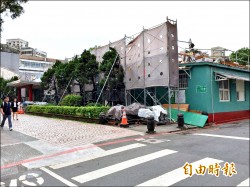 列冊文資厝火災 民團點名文化局「說清楚」