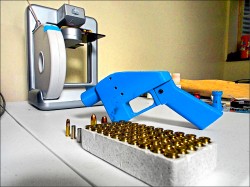 印槍藍圖任人下載 被美12州聯合控告