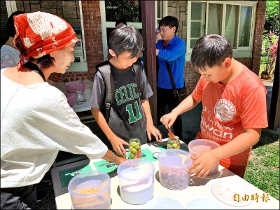 台東農業體驗競賽 莎梨橄欖醃製奪冠