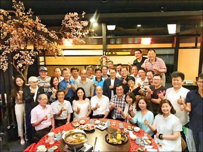 韓國瑜雲林慶生 宴請前市府團隊
