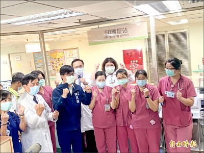 確診女停留高雄14時 匡列56人居隔