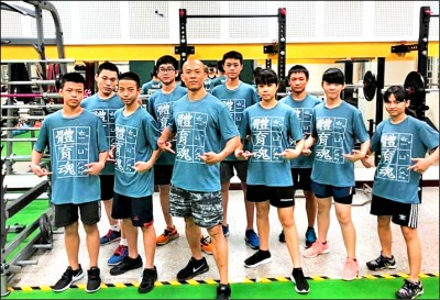 國手變良師 11人獲杏壇芬芳獎