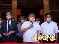 被批神棍、綁架媽祖 顏清標：我不會起乩 打翻一船人不隨之起舞