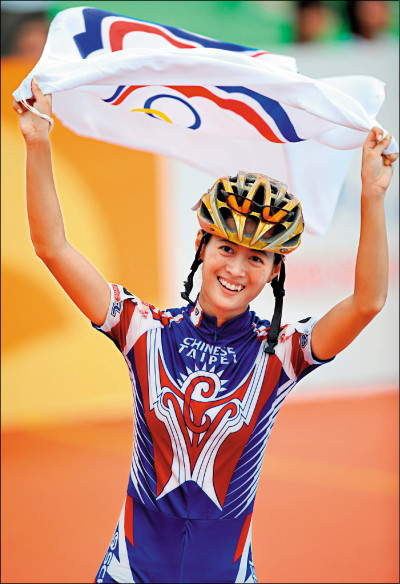 父女代言中國品牌 黃郁婷父：推廣溜冰非謀利