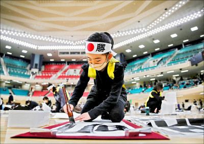 中日對照讀新聞》新型コロナ感染者、1年後も3割の人に「後遺症」 新冠肺炎感染者、1年後30％還有「後遺症」