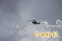 震撼！三軍聯勇操演再次登場 砲聲隆隆