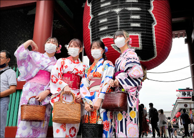 中日對照讀新聞》コロナ感染は「東高西低」 日新冠病毒感染人數呈「東高西低」
