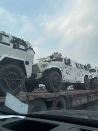 白紙革命》當局有「大動作」？上海街頭出現大批防暴車