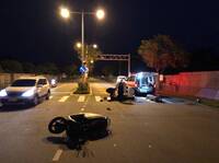 不到200公尺到家車禍送命　母親見狀痛心昏厥