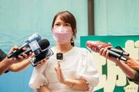 苗博雅指柯市府8年超徵210億 引爆陳智菡戰火