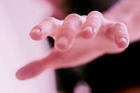 「這樣被摸妳覺得很舒服喔」 調查局組長性騒擾女下屬