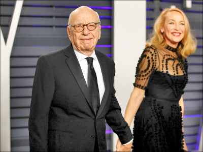 中英對照讀新聞》Rupert Murdoch, 92, decides to have another go at marriage92歲的魯伯特‧梅鐸決定再結一次婚