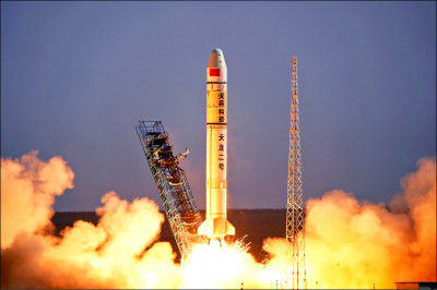 數百顆中國衛星 緊盯澳軍演