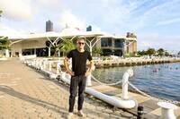 黃色小鴨明天游進愛河灣！「主人」霍夫曼也來了 開心這樣說