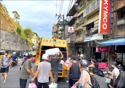 基隆除夕前大掃除 仁愛區兩時段清運