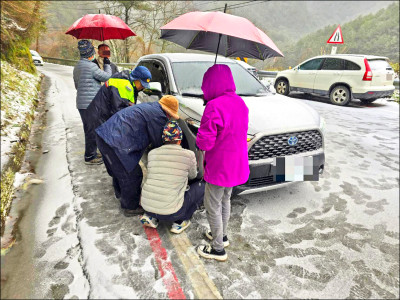 8年來最冷小年夜 高山掀追雪潮