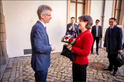 蕭美琴去年訪捷克 中國密謀衝撞 中國武官跟監 計畫車禍恐嚇