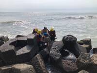 台南黃金海岸驚傳3名小學生落海 2獲救1失聯