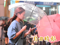 南台灣續轟雨彈！  7/30停班停課看過來！