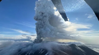 休眠逾450年後首度甦醒！ 強震過後俄羅斯堪察加火山噴發
