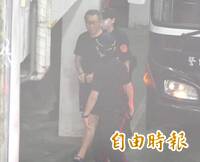 柯文哲生日控鍾小平造謠當庭撤告 鍾：基於藍白合