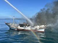 澎湖漁船被大火吞噬 船長跳海逃生