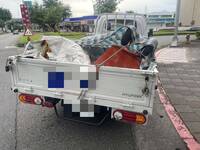 內湖好市多旁嚴重車禍 8歲女童、媽媽與死神搏命