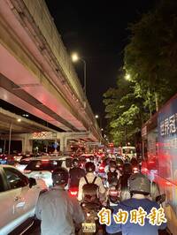 北市公館圓環塞爆！ 鄉民堵到懷疑人生「9大金句」曝光