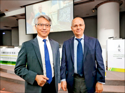 台灣曾邀北川進演講、頒獎給亞基