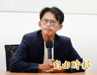 爆黃國昌拿「假對話截圖」當證據 鏡週刊曝已「犯2罪」要提告