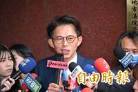 週刊爆小姨子是狗仔金主  黃國昌酸「大菜端餿水」：不道歉將提告