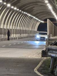 變鬼變怪？隧道驚見「黑影」差點摔車　媽祖神解