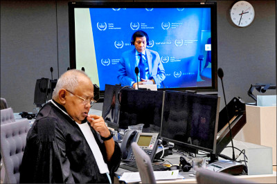 中英對照讀新聞》Philippines president Duterte appeals ICC jurisdiction ruling, demands release 菲律賓前總統杜特蒂上訴國際刑事法院裁決，要求釋放