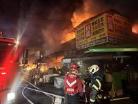 欲哭無淚！桃園南門市場燒4小時 豬肉攤改賣鴨又遇大火