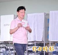 誰信？趙少康二度亮票稱「展示」 檢方起訴求重刑