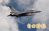 空軍F-16V用「蝮蛇之盾」電戰莢艙 梅復興：能否應對先進威脅待驗證