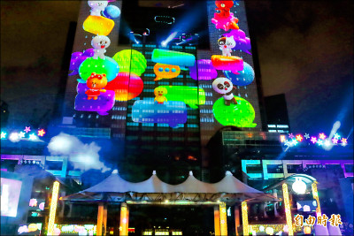 新北耶誕城點燈 馬戲開城SHOW