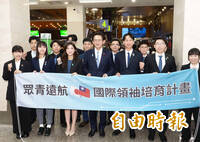 尷尬！傳黃國昌訪日想見各黨高層　麻生太郎、野田佳彥等親台派全拒絕