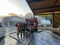 三峽化學工廠大火刺鼻嗆味飄散  三峽、大溪居民快關門窗