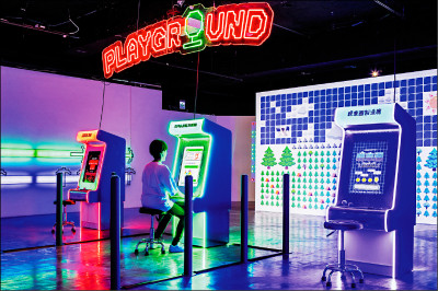 （新北）府中15館慶 放映紀錄片、辦靜音派對