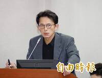 週刊爆黃國昌「防火牆」崩塌 她嘆柯文哲虧「快被抓去」根本神預言