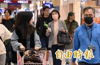 翁曉玲前往廈門參與台商活動 同黨立委葉元之搭同班機赴廈門