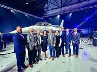 千呼萬喚始出來！  我國首架F-16 BLK70戰機在美滑行測試畫面曝光