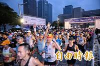 路跑》台北馬拉松28000跑者今晨開跑 警方加強戒備